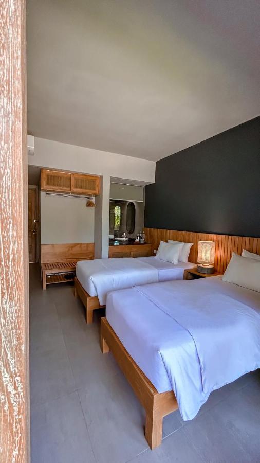 Umadewi Surf & Retreat Hotel Pulukan Kültér fotó