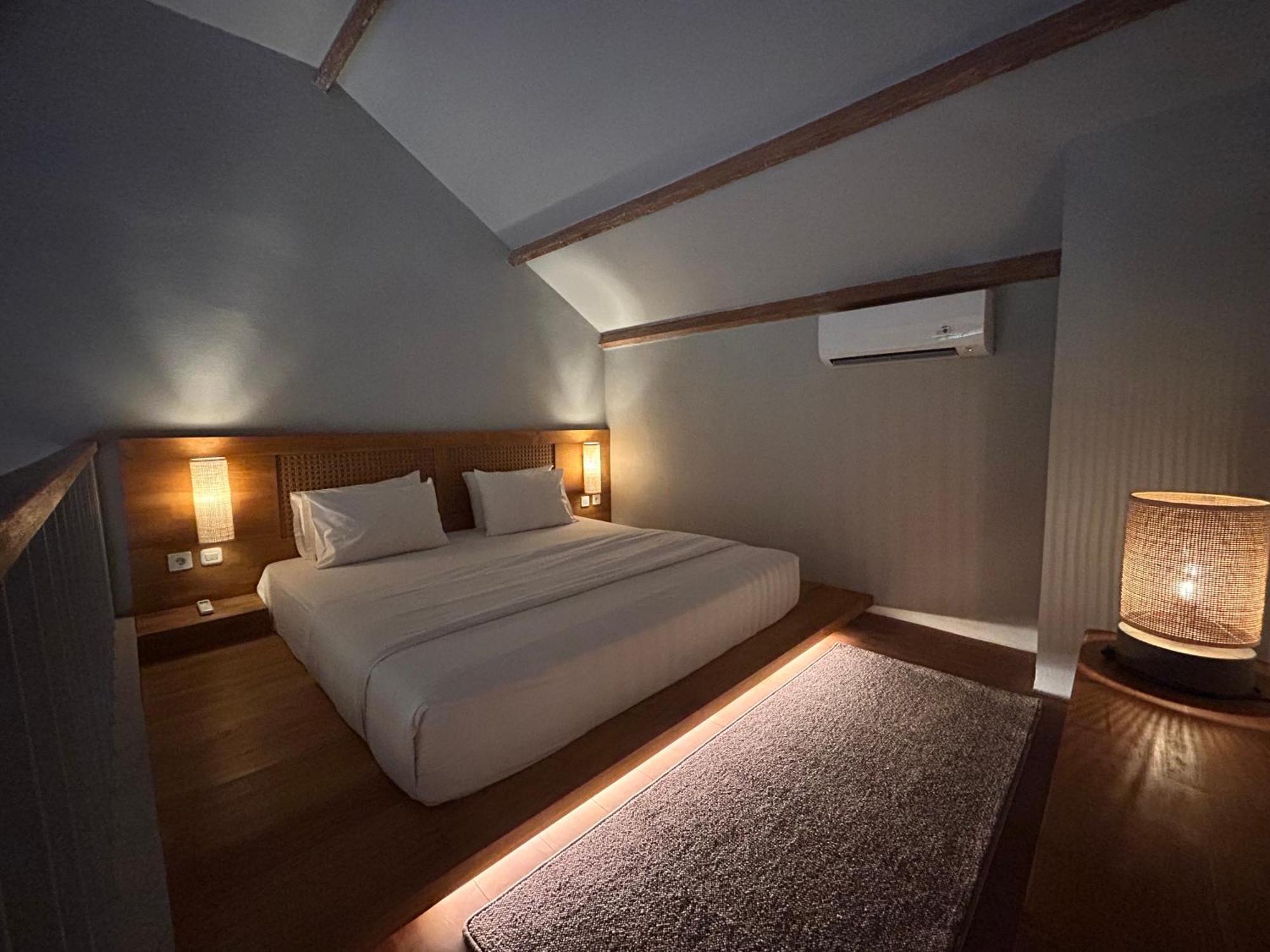 Umadewi Surf & Retreat Hotel Pulukan Kültér fotó